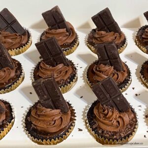 Chocolate Chip Cookie Dough Cupcakes